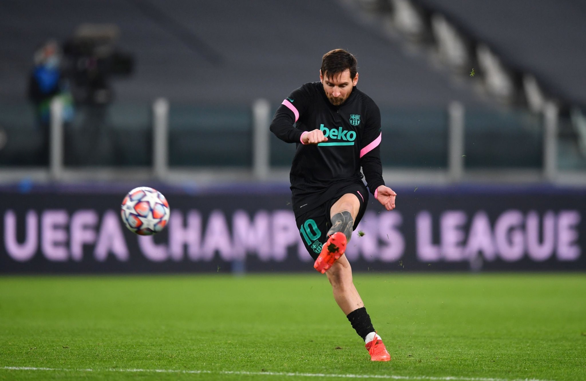 援的离队 援的离队