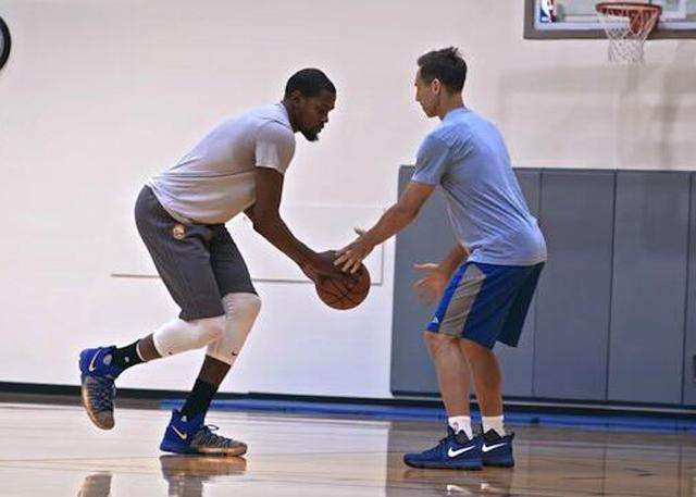 限制了斯佩 限制了斯佩