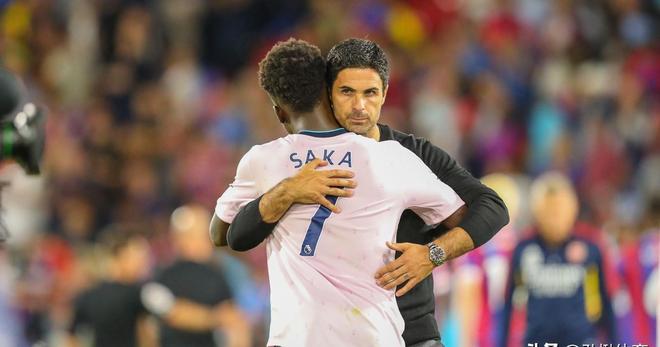 西蒙斯目前 西蒙斯目前