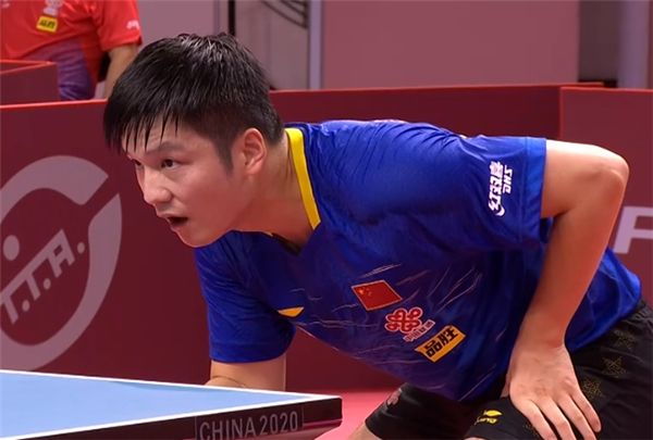 她用实际行 她用实际行